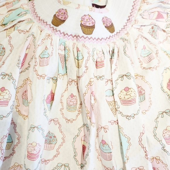 Lil Cactus Girl's Embroidered Cupcake Smocked Bishop Dress / Size 5 /Party Dress - Picture 12 of 14
